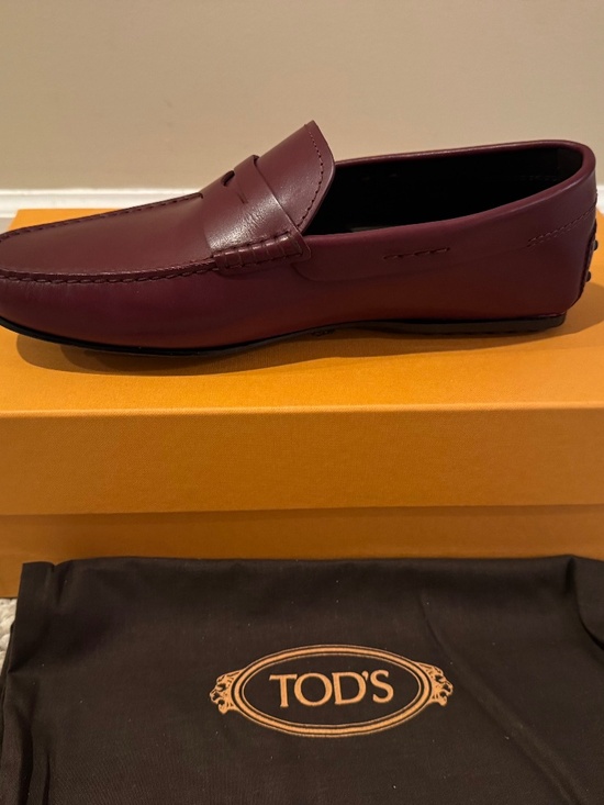 Tod’s Men City Gommino Loafer Size 8.5 main image 5